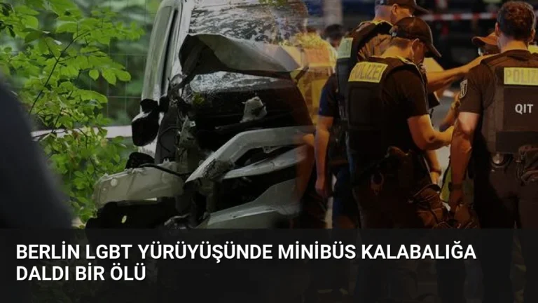 Berlin LGBT Yürüyüşünde Minibüs Kalabalığa Daldı Bir Ölü